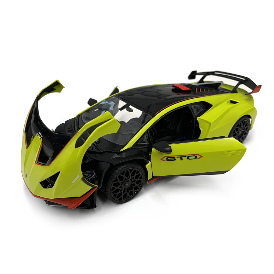 98700 Rastar RC 1:14 Lamborghini Huracan STO Kids Remote Control Toy Car - Green