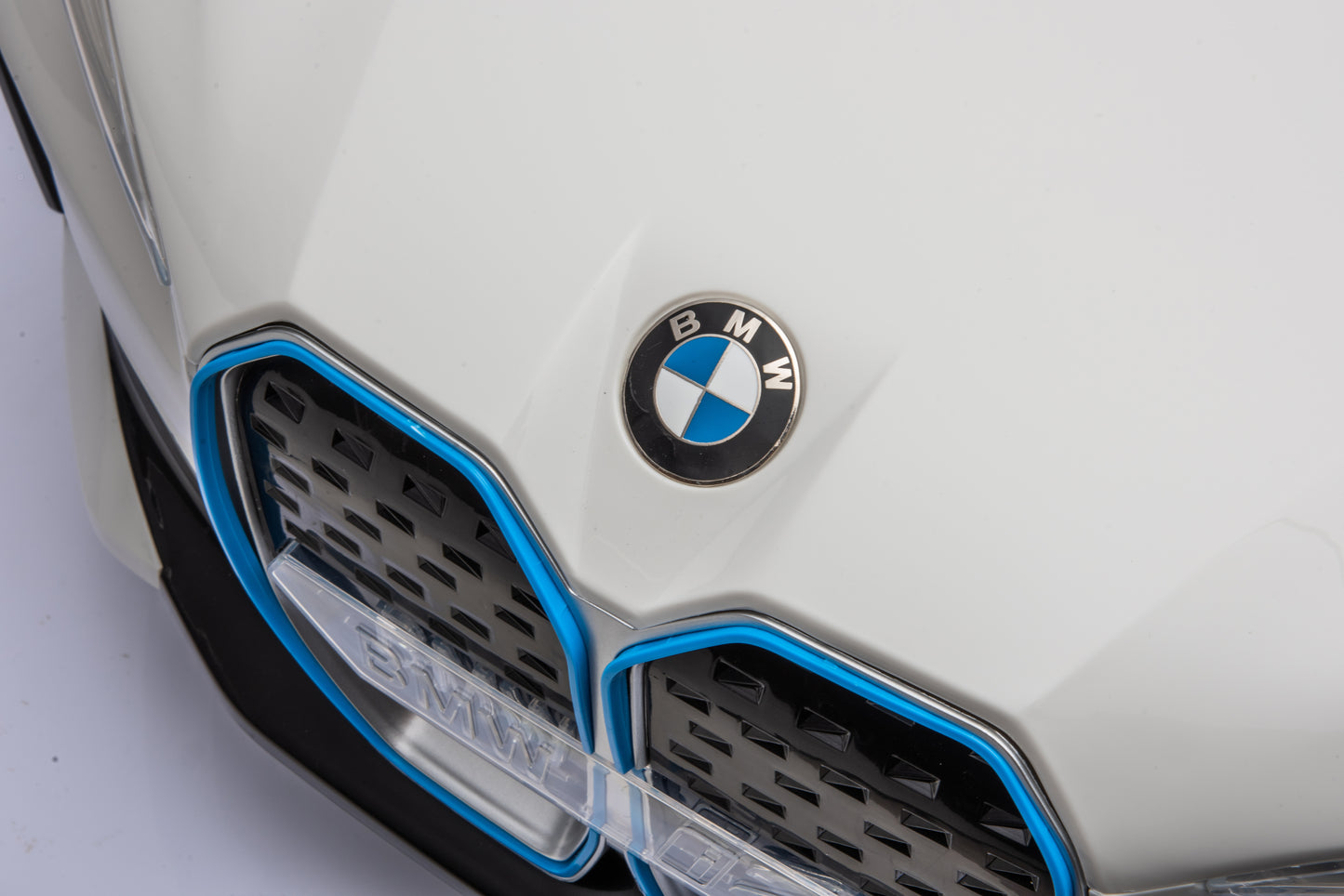 Licensed BMW i4 Electric 12V Kids Ride on Toy Car With Remote - White