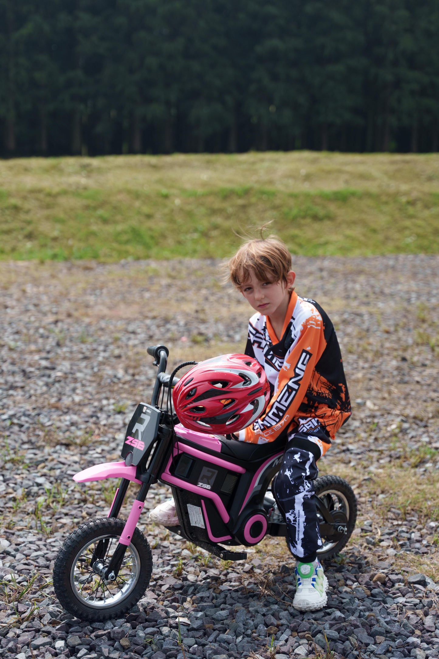 Ride on 24V Kids Electric Motorbike 350W Motors with Twist Grip Throttle - Pink