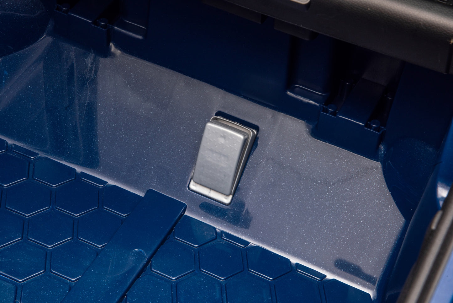 Land Rover Defender Octa 2 Seater 24V Ride On Car with Remote in Blue