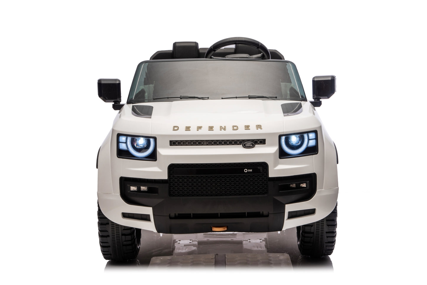 24V Land Rover Defender Octa 2 Seater Ride On Car with Remote in White